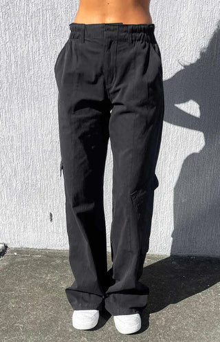 (PRE-ORDER) Mea low rise cargo pants Pants May 